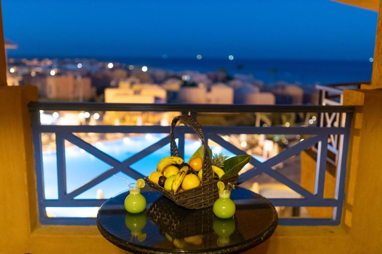 Cancun Sokhna Resort & Villas Айн-Сохна Экстерьер фото
